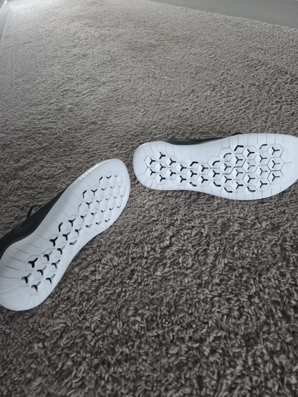Nike lightweight knit